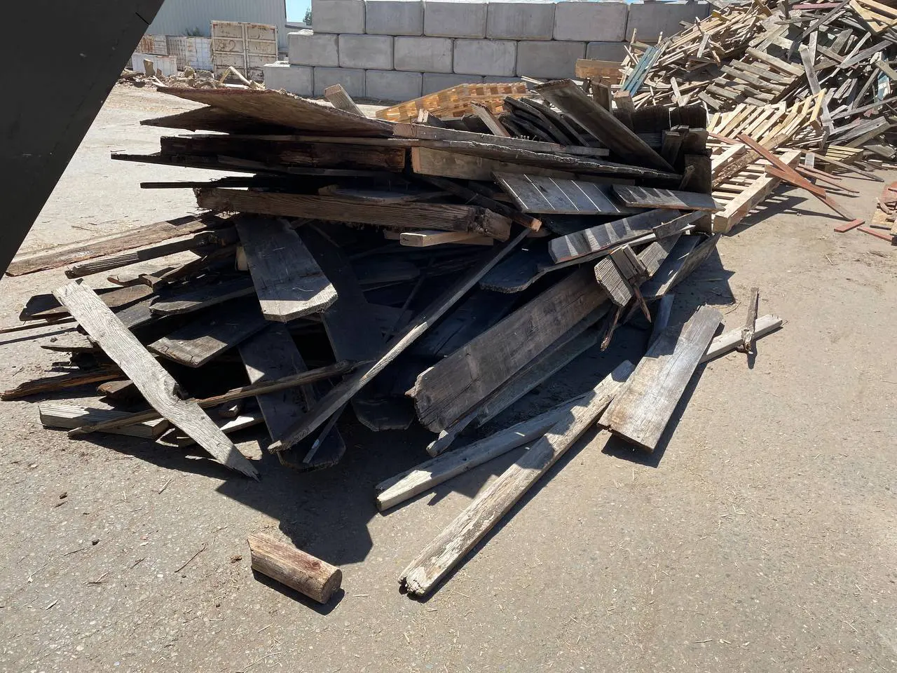 JP_s Junk Removal f1